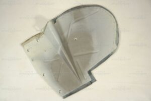 Spritzblech vorne links mit Dichtung