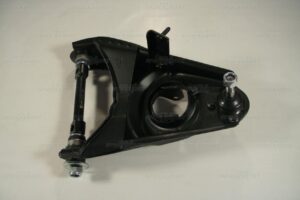 Schwingarm unten rechts mit Buchsen/Tragarmkopf