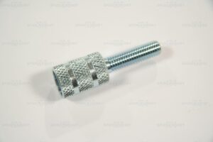 Schraube für Befestigung Spannseil