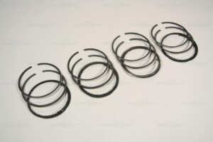 Kolbenringe 2000 Satz - 1.5/1.75/4.5mm