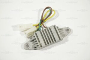 Regler für Lichtmaschinei 6037