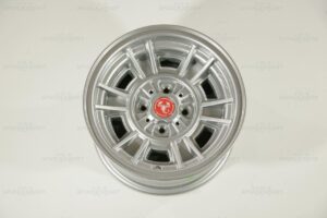 Alufelge CD 66 7J x 13, mit Abarth Nabenkappe
